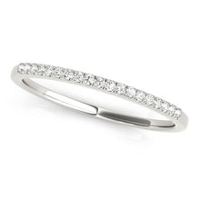 Load image into Gallery viewer, White Gold 14k Crafted Round Thin Diamond Wedding Band 1/4 cttw