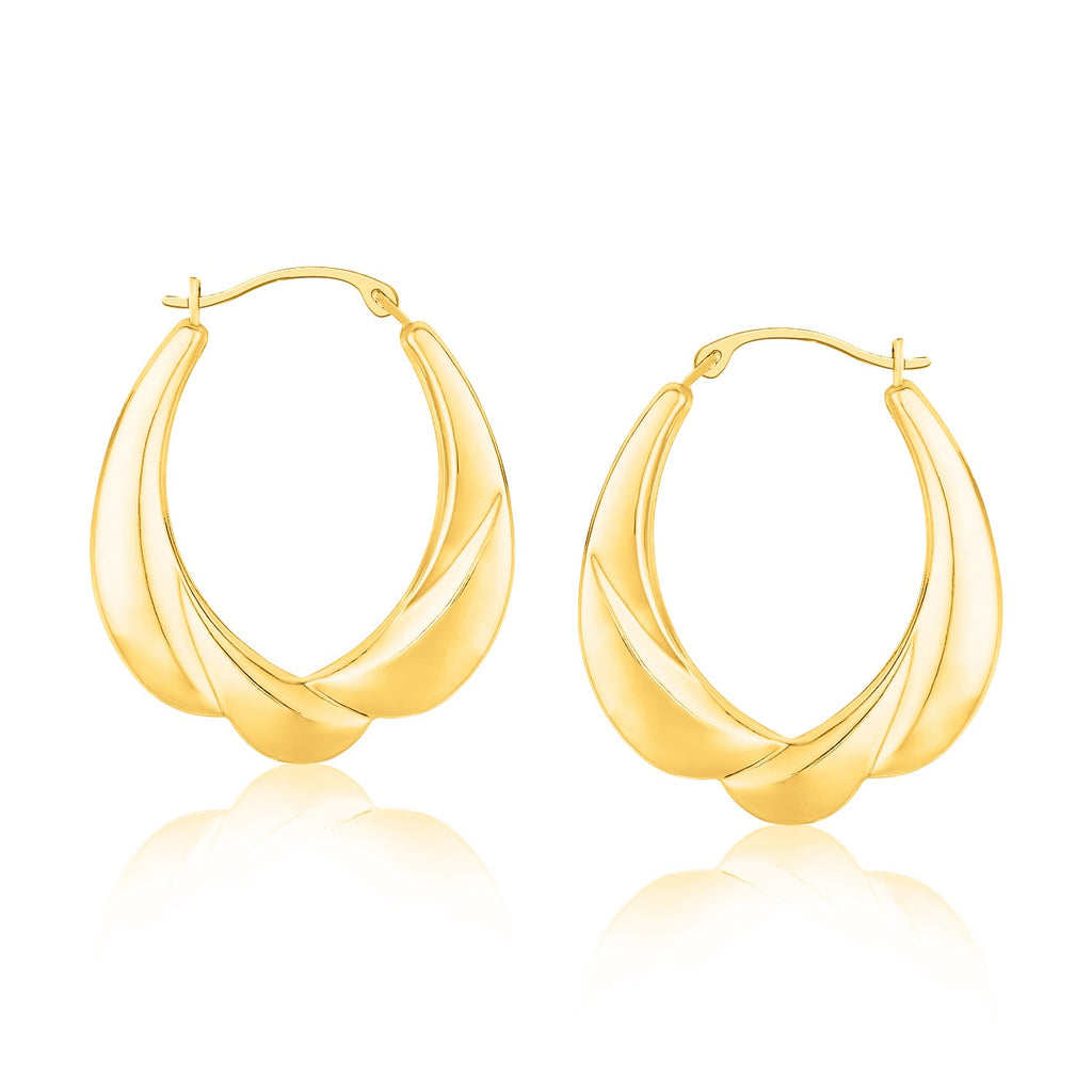 Yellow Gold 14k Scallop Motif Graduated Oval Hoop Earrings in Snap Lock