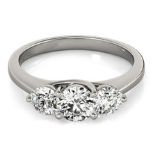 Load image into Gallery viewer, 14k White Gold Classic 3 Stone Round Diamond Engagement Ring (1 cttw)