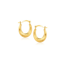 Load image into Gallery viewer, 10k Yellow Gold Oval Hoop Earrings