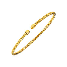 Load image into Gallery viewer, Yellow Gold 14k Narrow Cable Textured Bangle