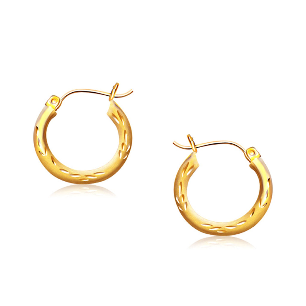 Yellow Gold 14k 5-8 inch Diameter Fancy Diamond Cut Hoop Earrings with Snap Lock Backing
